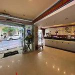 Mantas Hotel 4*