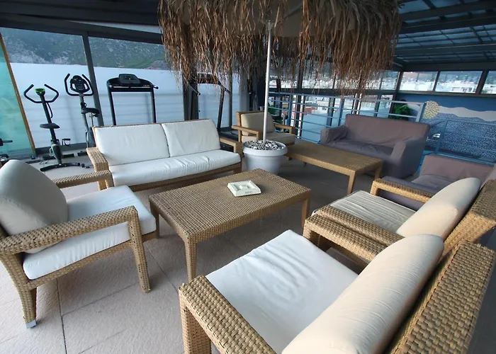 Otel Mantas Loutráki
